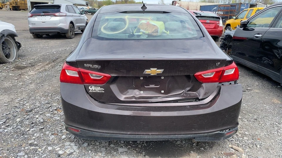 16 17 18 CHEVY MALIBU Alternator - Image 4 of 4