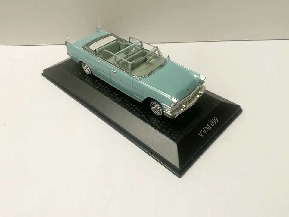 1/43 1961 ZIL-111V Gagarin Limusina Cabriolet abierta "VMM Co. Ltd" San Petersburgo" Foto 3 de 4
