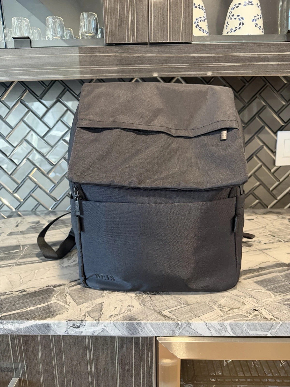 BÉIS The Ultimate Diaper Backpack in Black