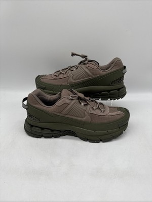 Nike Zoom Vomero Roam Mink Brown Medium Olive Herren UK 8 EU 42,5 NEU