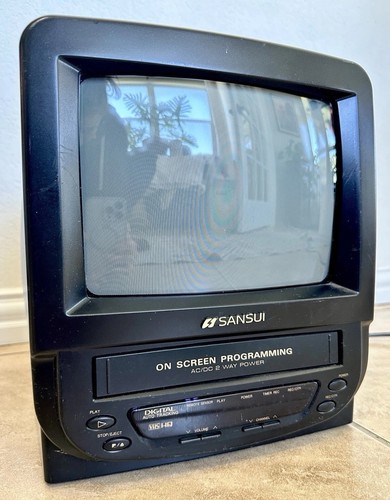 Sansui 9" TV / VCR Combo Portable Travel Retro Gaming TV COMO953. No Remote READ - Picture 3 of 10