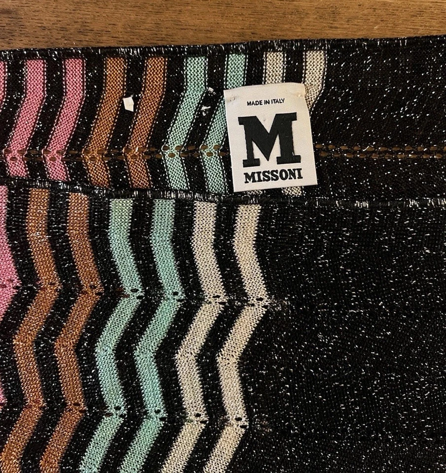 Missoni Scarf Chevron Metallic Crochet Multicolor Pink and Black Made In Italy - Image 3 of 4