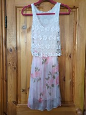 Pretty Ladies Summer Dress Size Small