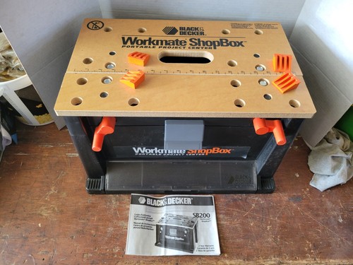BLACK & DECKER SB200 WORKMATE SHOPBOX PORTABLE PROJECT CENTER W /4 PEGS "NICE"