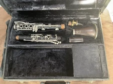 Selmer Clarinet Series 10. Will Need Complete Overhaul. Barrel Not Original.