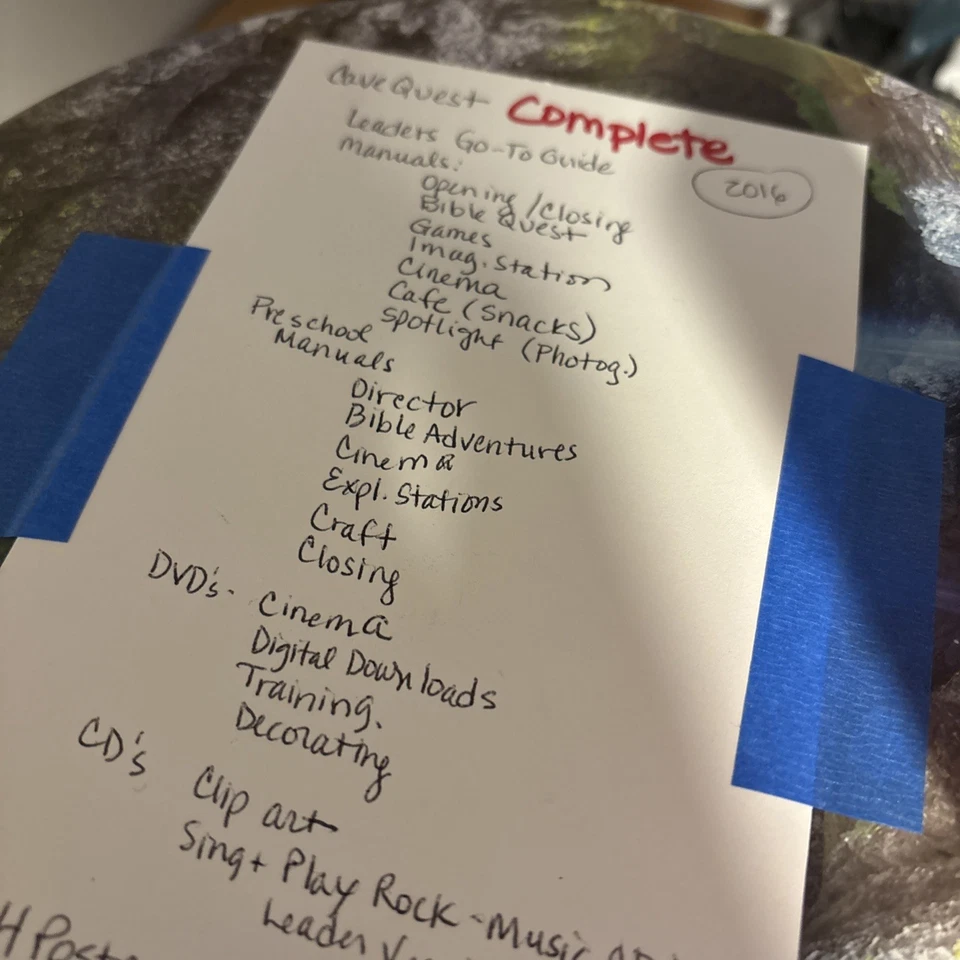 Cave Quest Following Jesus Light Vacation Bible School Kit VBS Church Complete Foto 3 de 4