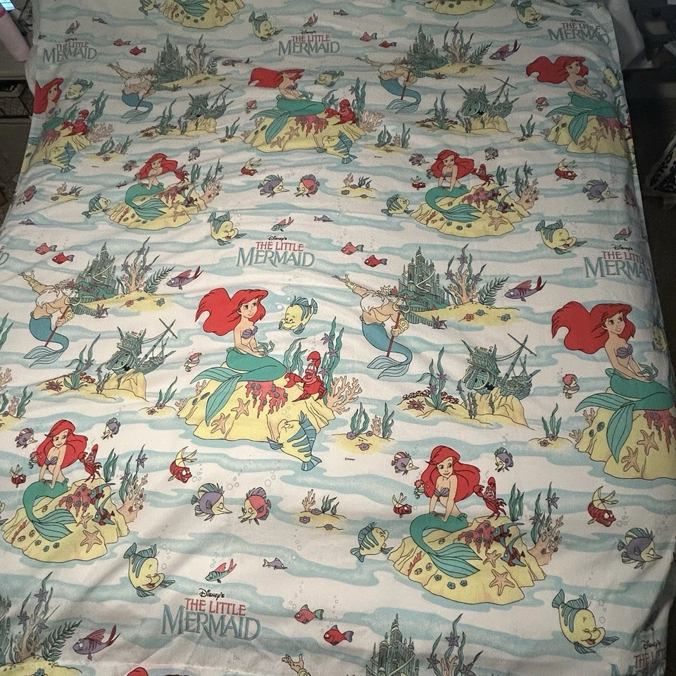 De Colección Disney Sirenita Sábana Reina Plana Años 90 Ariel Tritón EE. UU. Tela 92x80 Foto 3 de 4