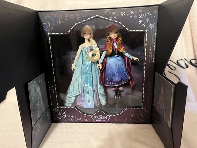 D23 Expo 2022 Frozen Anna and Elsa Collector Exclusive Doll Set LE 5700