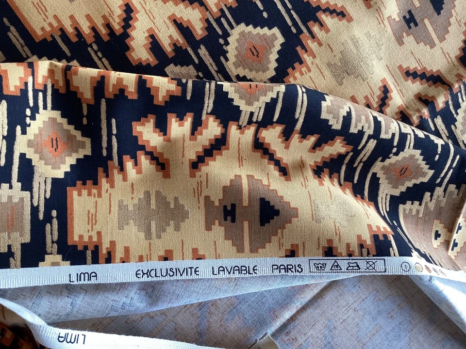 tissu ameublement vintage Lima Paris, dimensions 153 x 245 cm - Photo 4/4