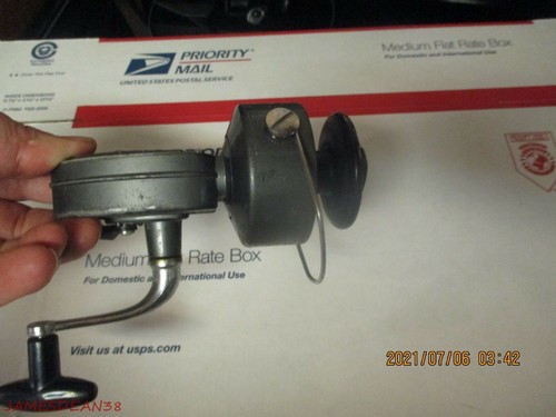 Vintage Shakespeare Noris 2115 Spinning Reel (Ohmori) - Picture 6 of 6