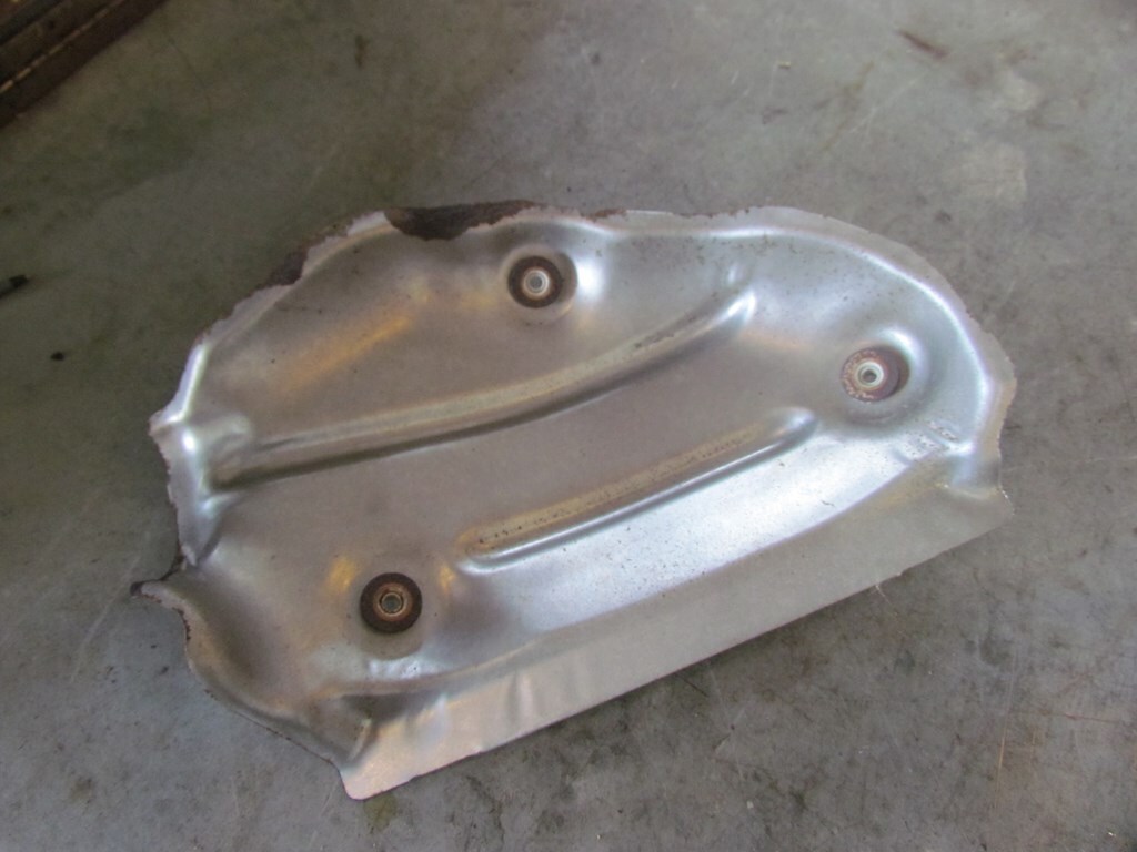 2010 Infiniti G37 Convertible RH Exhaust Manifold Heat Shield eBay