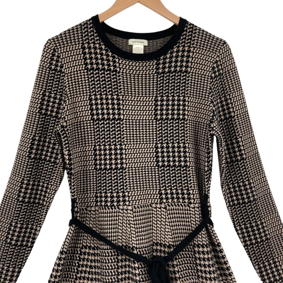 Max Studio Fit & Flare Dress Womens Medium Beige Black Geo Print Knit Visccose - Image 4 of 4