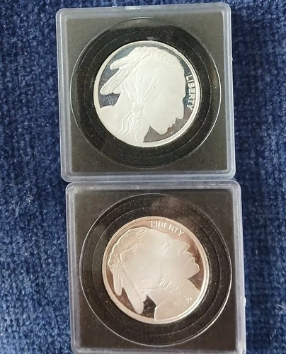 Set Of TWO 1/2 Oz Silver Buffalo Rounds