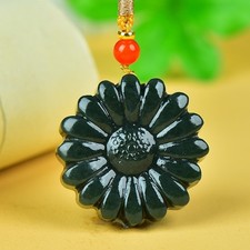 Handcarved Green Jade Sunflower Pendant Aventrine Unisex Necklace 35*35MM