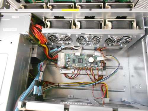 Supermicro Superchassis CSE-847 12G Hohe Dichte Jbod 112x8.9cm SAS Festplatten - Zdjęcie 4 z 5