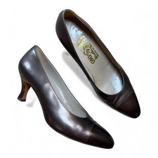 Salvatore Ferragamo VTG Leather Cap Toe Pumps Heels Women s Shoes US Size 8 B