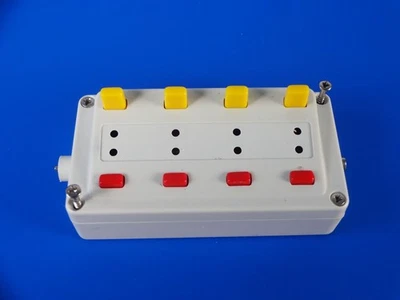 MARKLIN H0 - 72740 - CONTROL BOX [4 on/off switches] (20) / EXC - Image 1 of 2