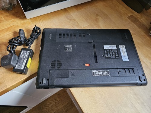 Acer Aspire 5750 Intel Core i3 240GB SSD 16GB RAM Win 7 Webcam HDMI Laptop - Afbeelding 11 van 17