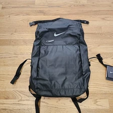 Nike Swimmers Backpack NESS5166 Sport Swim Bag New NWT 32 Liters W/ 2 Mesh Bags