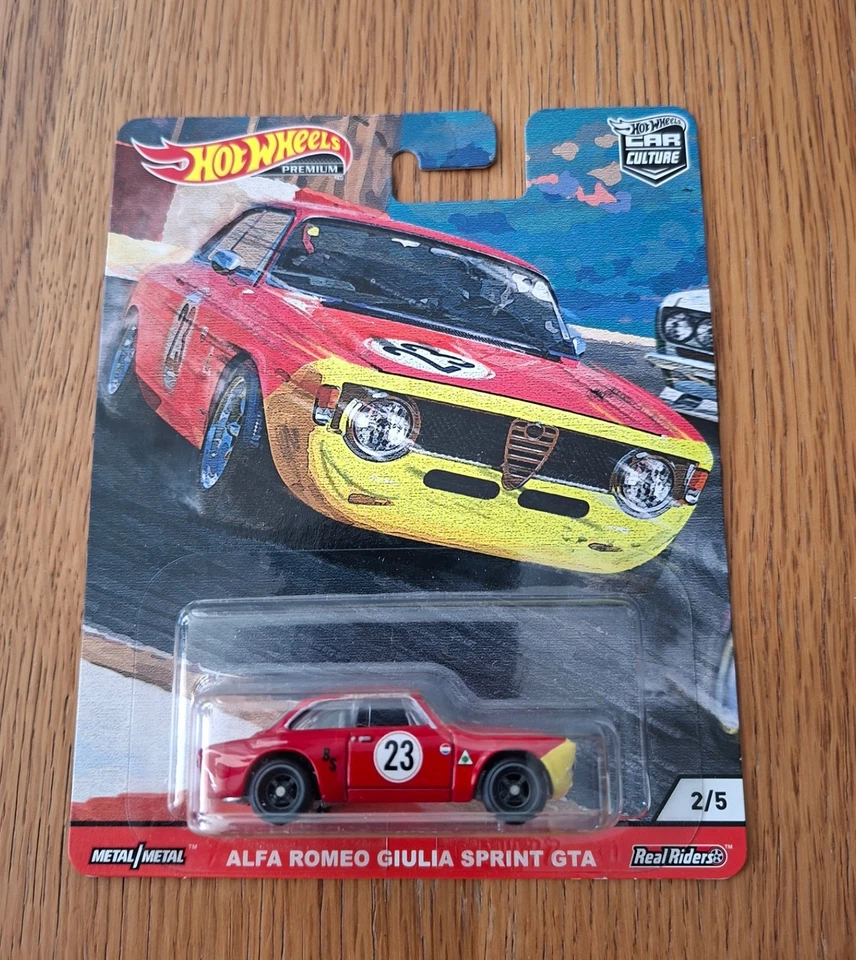 Hot Wheels Premium Door Slammers series _1/64_2020_ Alfa Romeo Giulia Sprint GTA - Photo 1/1