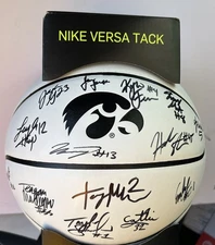 2025-2026 Iowa Hawkeye Womens Signed Team Basketball - Full team & Coach Jan