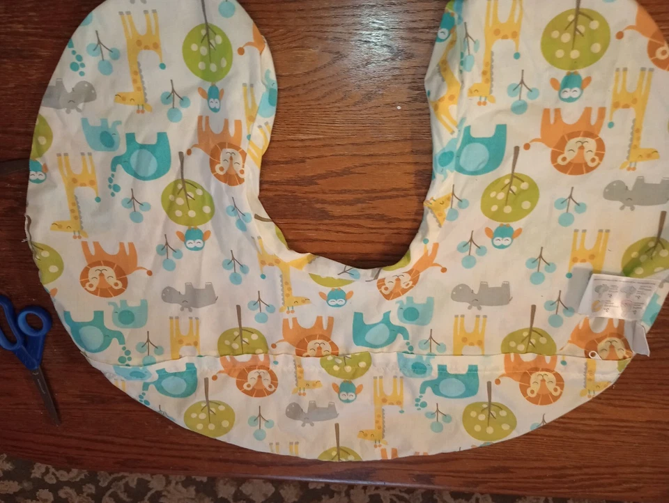 Boppy Nursing Pillow Cover Safari Theme - Image 3 of 4