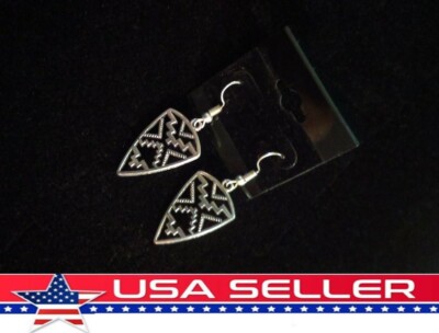 NATIVE AMERICAN SHIELD DESIGN  DANGLE EARRINGS  W / SHEPHERD HOOK  ISE-74
