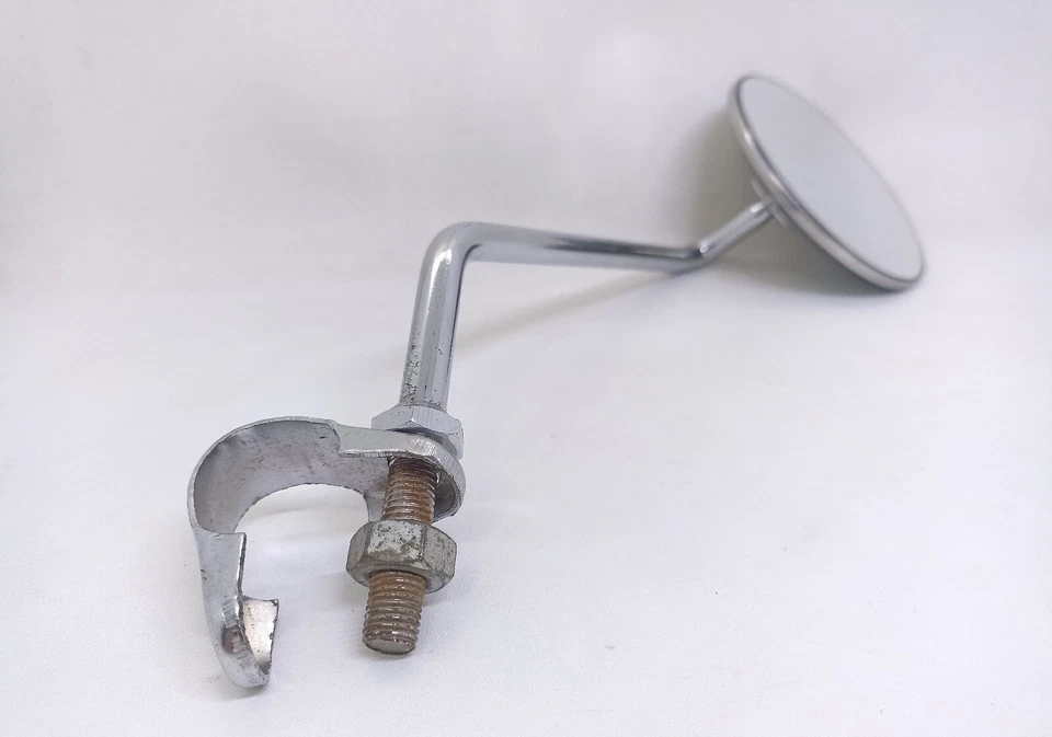 ESPEJO RETROVISOR DERECHO YAMAHA AS3 RD125 RD250 R5 DX XS AT CT 10mm Nuevo de Lote Antiguo Foto 3 de 4