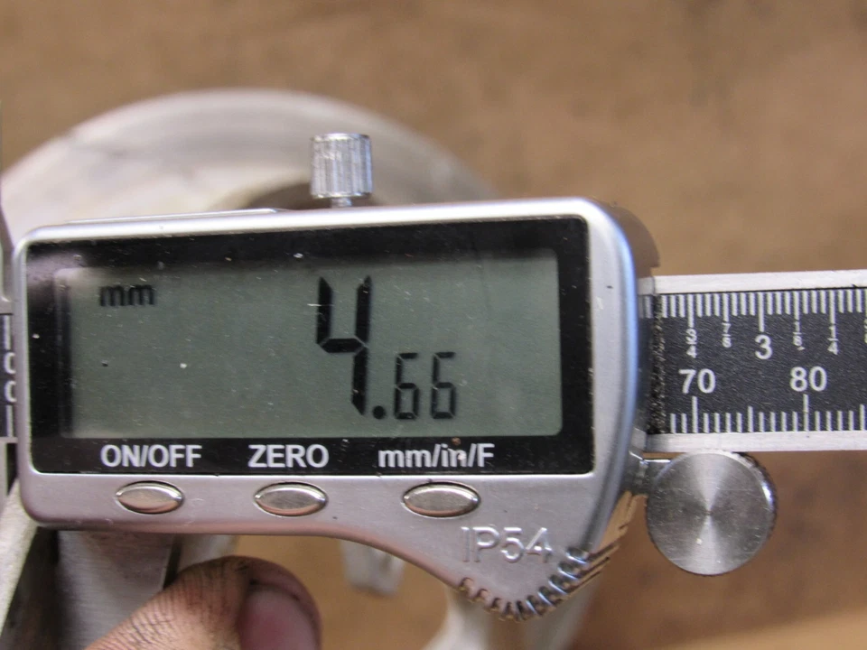 Rotor de freno delantero Honda VF700S Sabre 1984 45351-MJ1-670 Foto 3 de 4