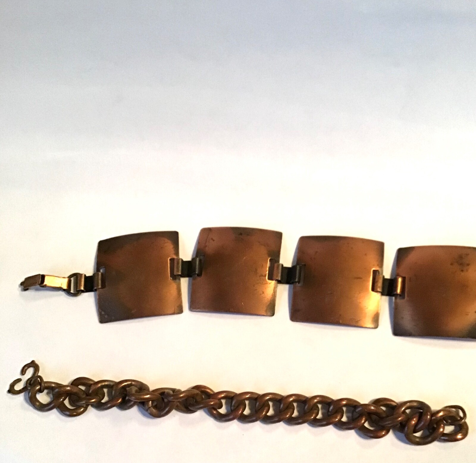TWO COPPER BRACKETS LOT, 1 SOLID CHAIN LINK & OTH… - image 4