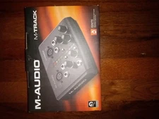 M-Audio M-Track Plus 2-Channel Portable USB Audio & MIDI Interface mic