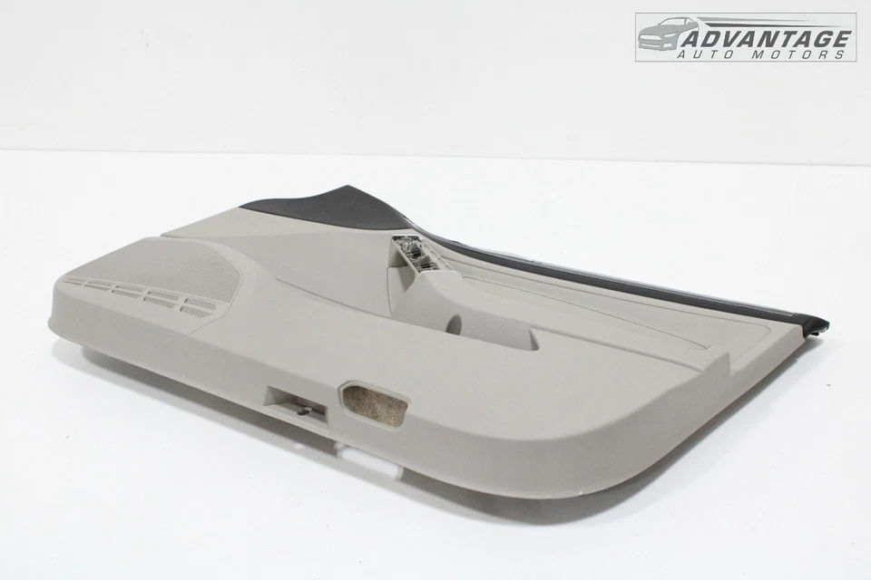 2017-2019 VOLKSWAGEN GOLF ALLTRACK FRONT RIGHT SIDE DOOR PANEL COVER TRIM OEM - Image 2 of 4