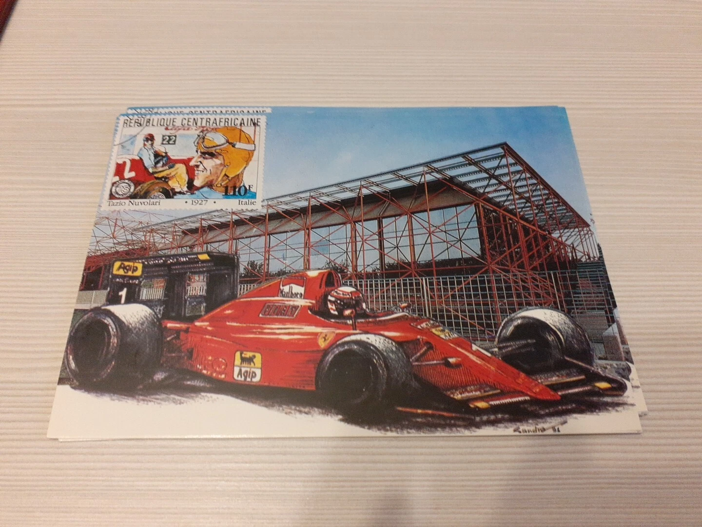 Foto 1 di 5