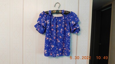 Lily Bleu Girls Size 7/8 Blue with Pink Flowers Shoulder Sleeves