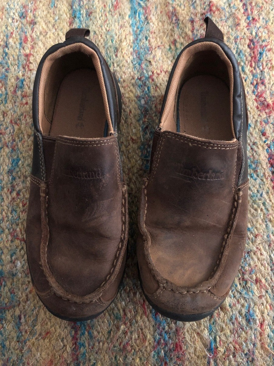 Timberland Brown Leather Slip-On Shoes Boys Size 2.5 Moc Toe 