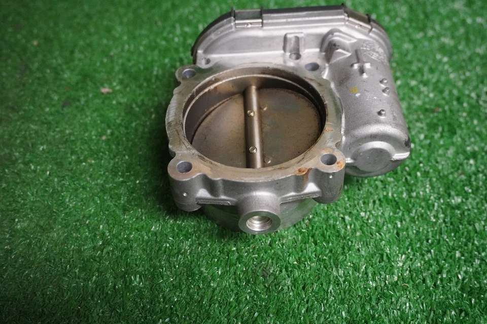 Chrysler 300 2014 3,6 carrocería del acelerador OEM05184349AC Foto 3 de 3