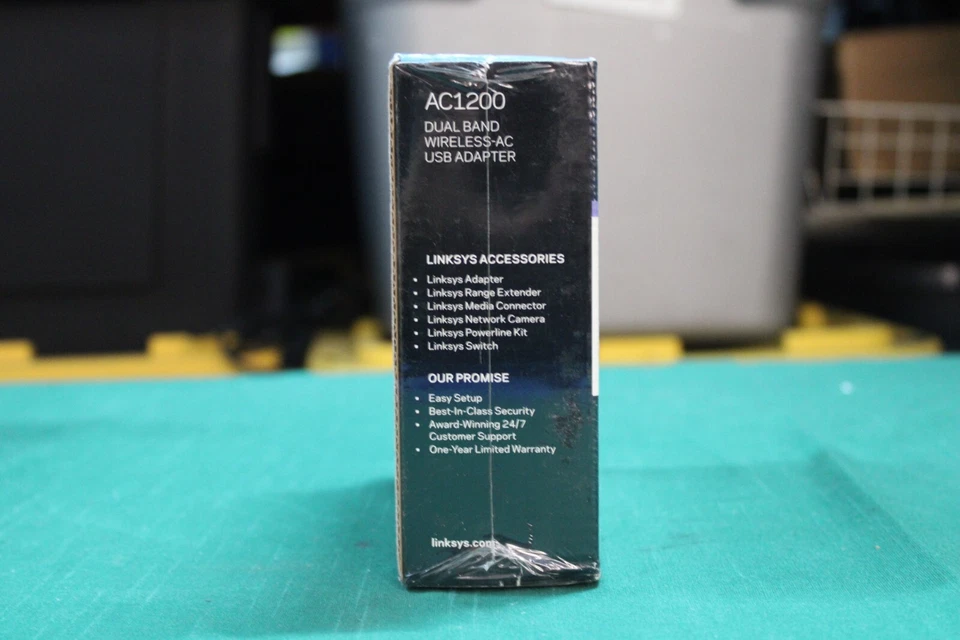 Linksys AC1200 Wireless-AC USB Adapter - Image 4 of 4