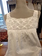 Chemise en  lin - A Bretelles  Monogramme " V V  "