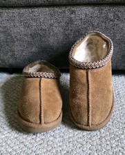 UGG Brown Slip-On Chestnut Tasman 2 Slippers Women s Size 7