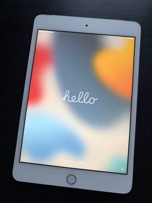 Apple iPad Mini 4, 64GB, WiFi+Cellular, White, A1550