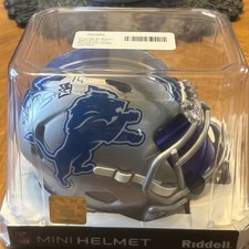 Amon-Ra St.Brown Autographed Detroit Lions speed Mini Football Helmet Beckett Co