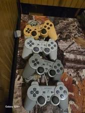Playstation 1 controller lot of 4 for parts/repair only