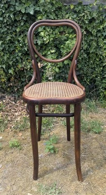 Rare Chaise Haute Cœur Thonet Bois Courbé - Photo 1/4