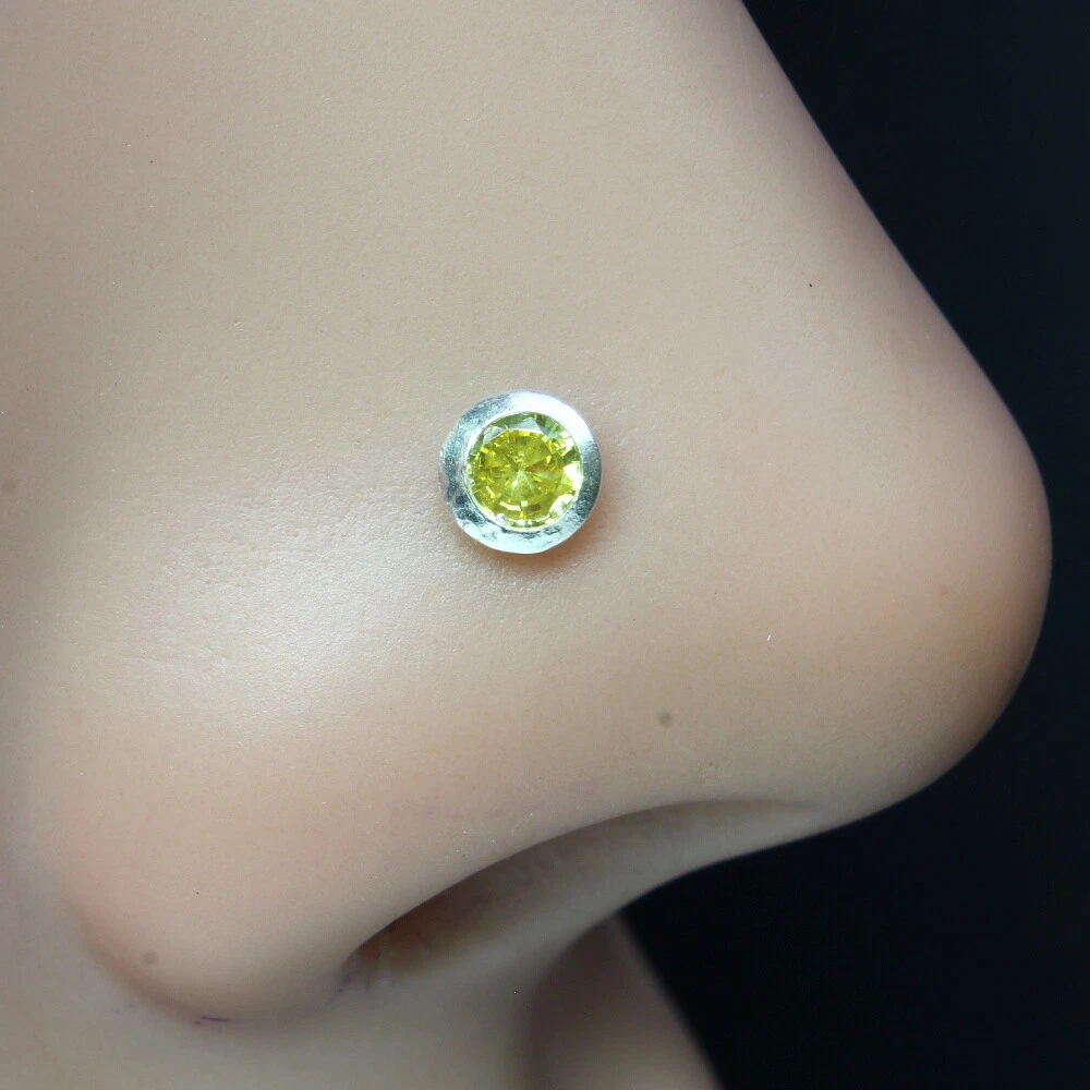 Single stone nose stud clearance