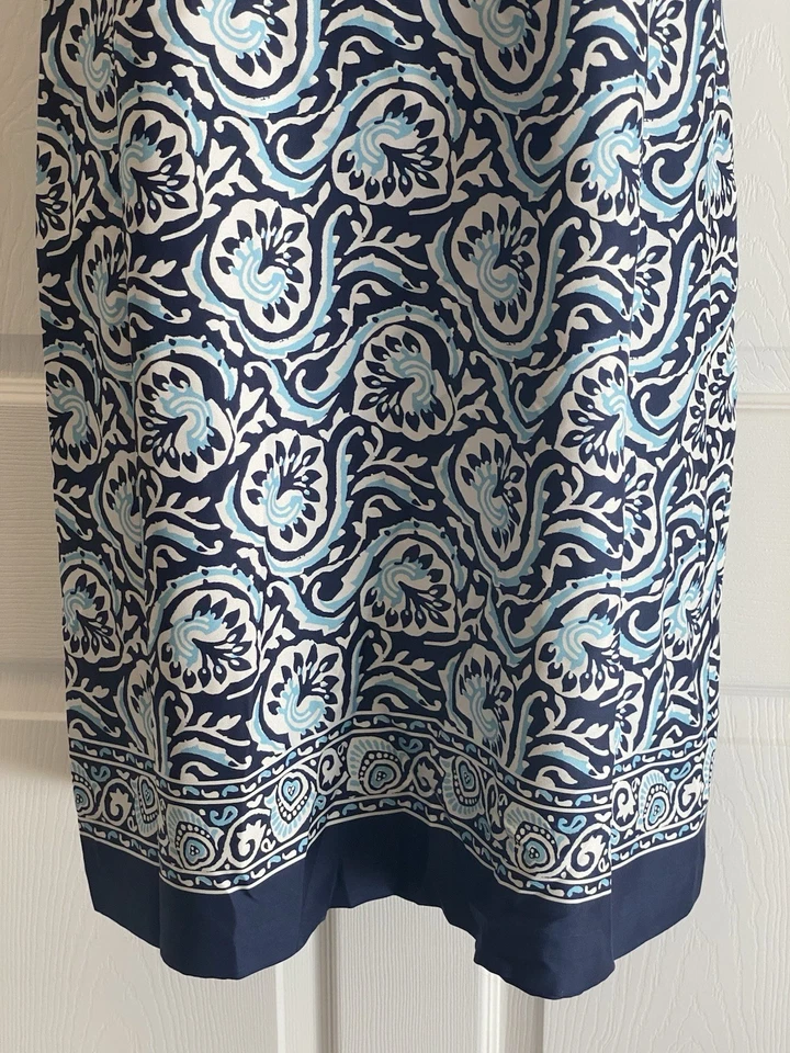 J. McLaughlin Silk Shift Dress Blue White Paisley Print Sleeveless Lined Size 10 - Image 3 of 4