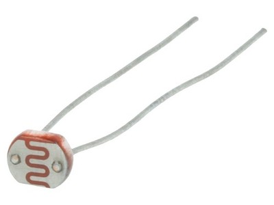 5526 / 5528 Fotowiderstand, 100mW, 8-20 Ohm bei 10lx, 150V DC, 540nm, THT