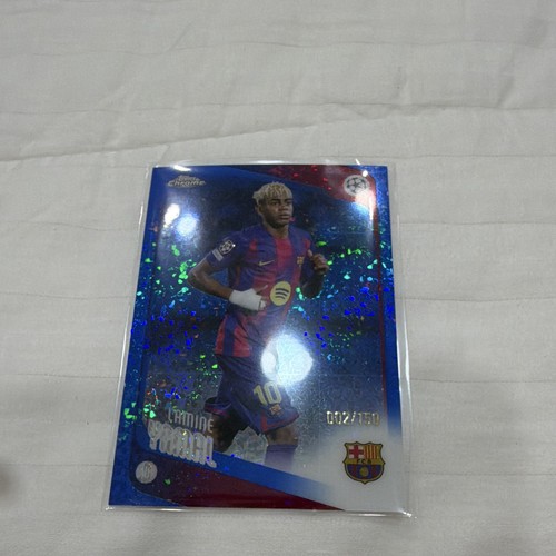 2025-26 Topps Chrome UEFA Lamine Yamal #10 Blue Mini-Diamonds Refractor /150