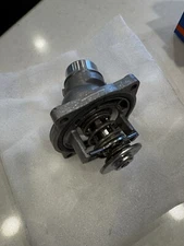 Engine Coolant Thermostat - Behr Thermostat TM 12 105