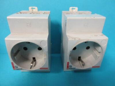 LOT OF 2 LEGRAND 042-85 SOCKET OUTLET 16 AMP 16A  2P+E 250 VAC USED WORKS GREAT