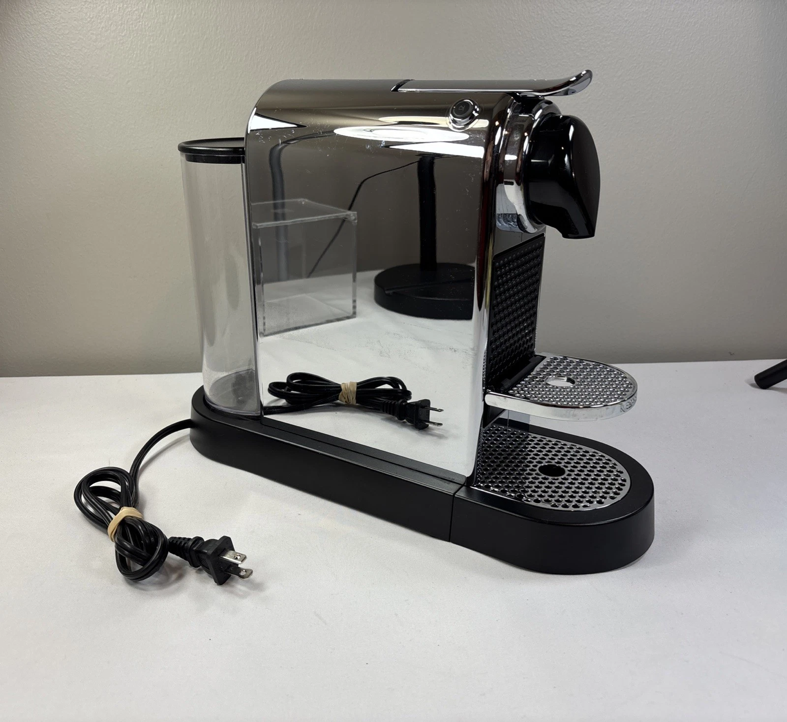 Nespresso CitiZ Espresso Machine,Type C112, 19 bar pump system 1260 W Stainless
